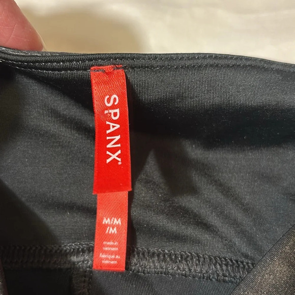 SPANX Black Faux Leather Leggings size M - Picture 3 of 11